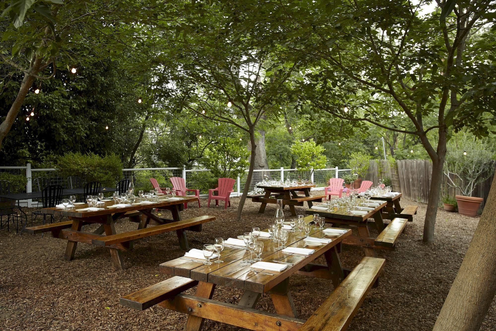 Calistoga Inn Restaurant And Brewery Exterior photo
